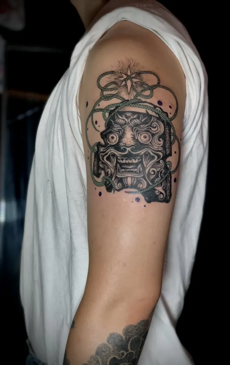 묘당타투 귀면와 - 1