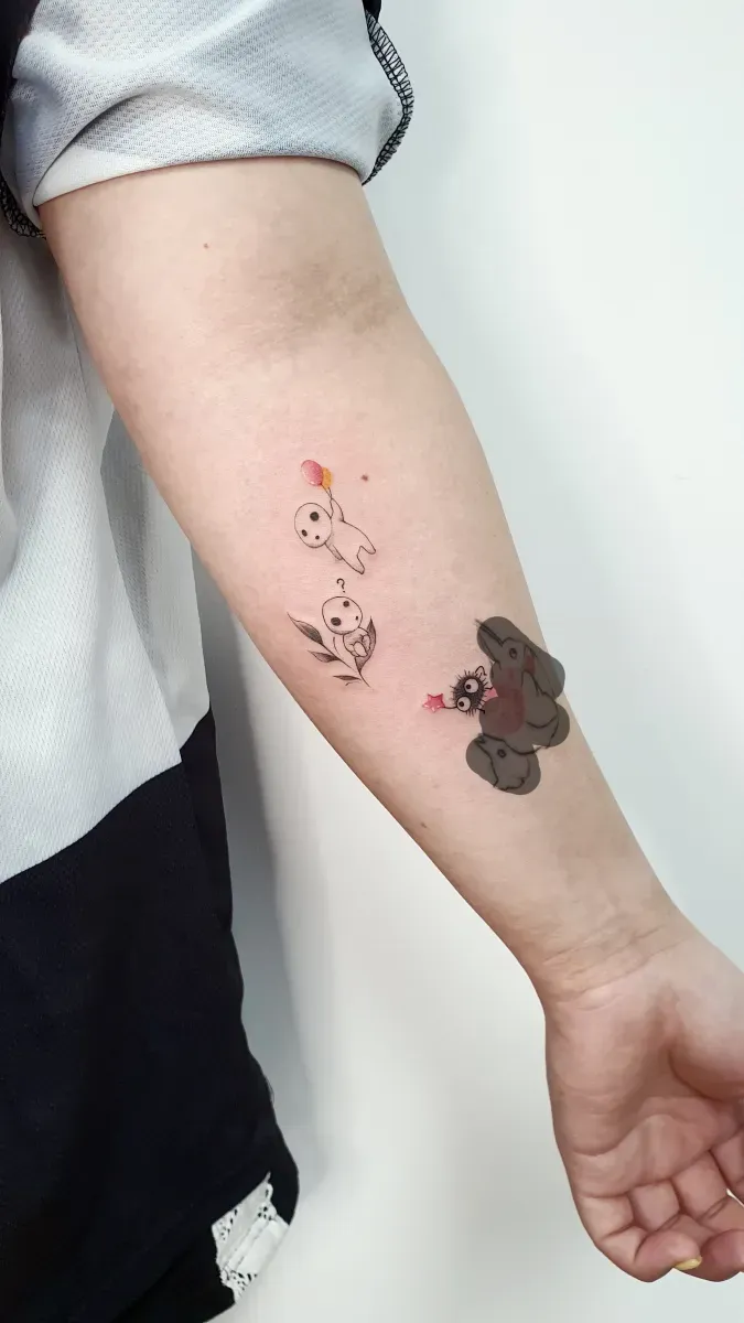 센과치히로 타투