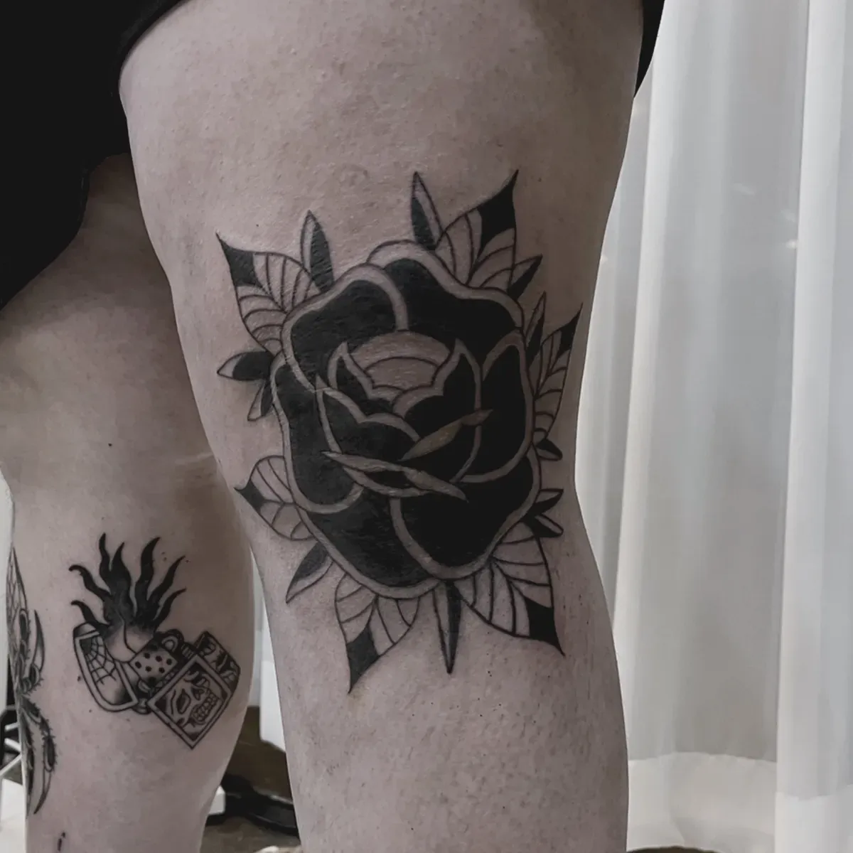 ๋ธ๋์ค์ฟจ ๊ฝ - 1