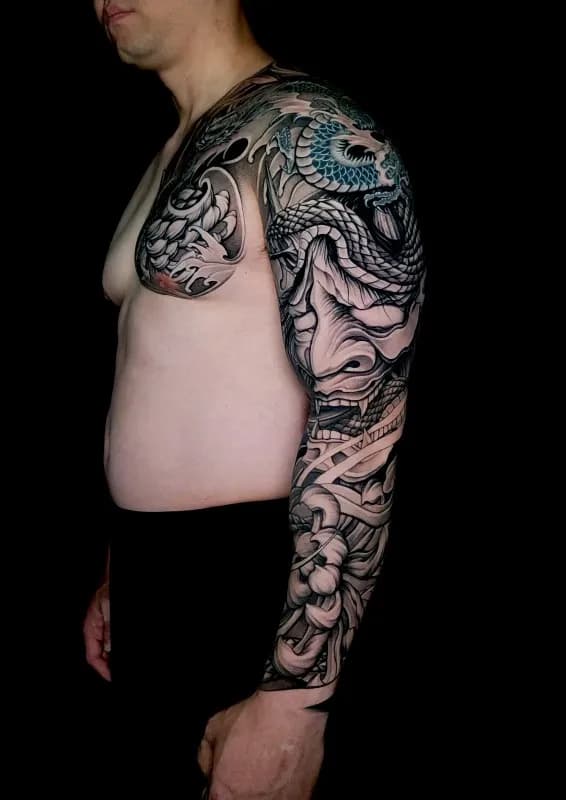 가슴긴팔 터치업 연장 이레즈미 주안타투