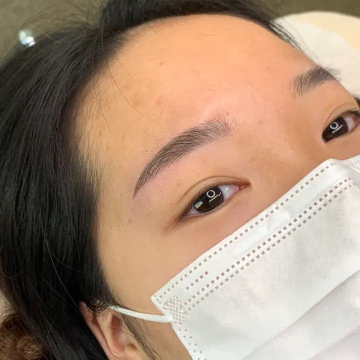 여자 콤보 눈썹