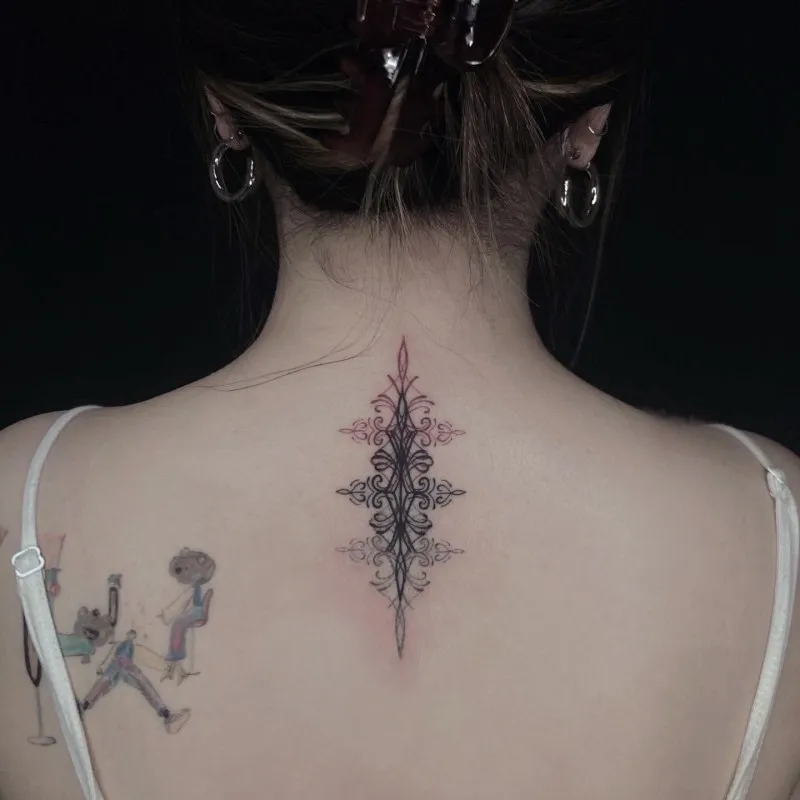 오너먼트타투 패턴타투 여자타투 기원타투 창원타투