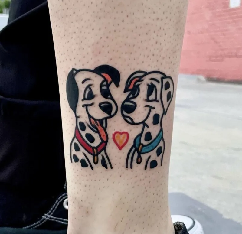 올드스쿨 달마시안타투