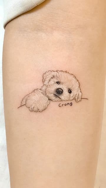 자연스럽게 어우러지게 표현한 펫 타투