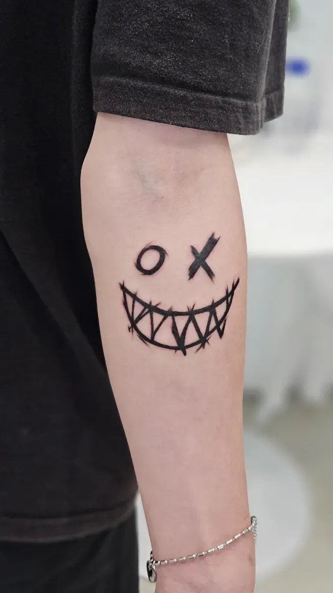 ์ค๋ง์ผ ํ์ด์ค ํํฌ - 1