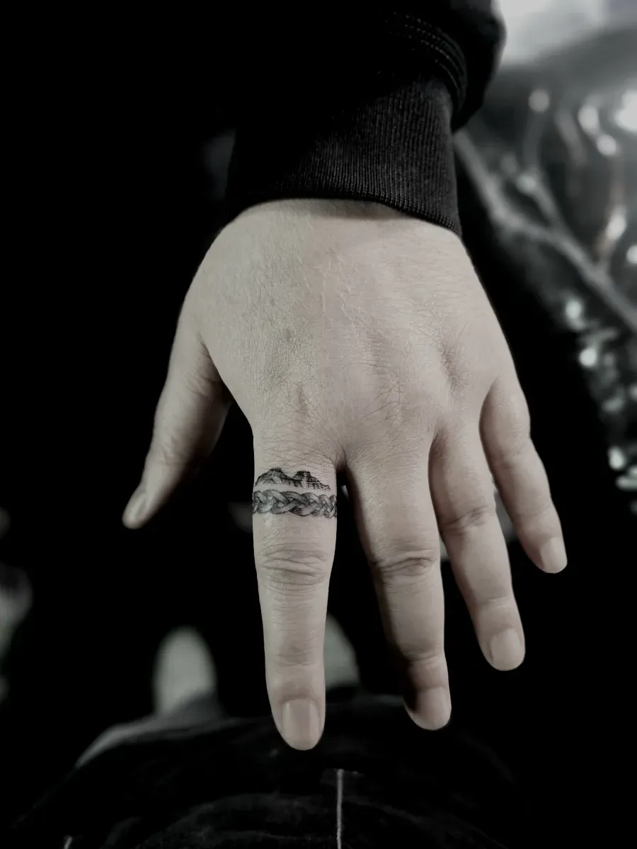 ์๊ฐ๋ฝ ํํฌ