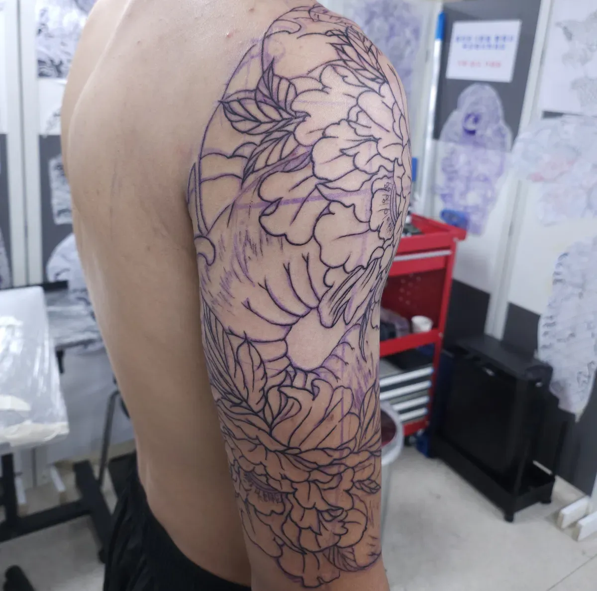 뱀타투 이레즈미타투 가슴긴팔 인천타투 부천타투 부평타투 김포타투 최상의 작품을 만들어드립니다