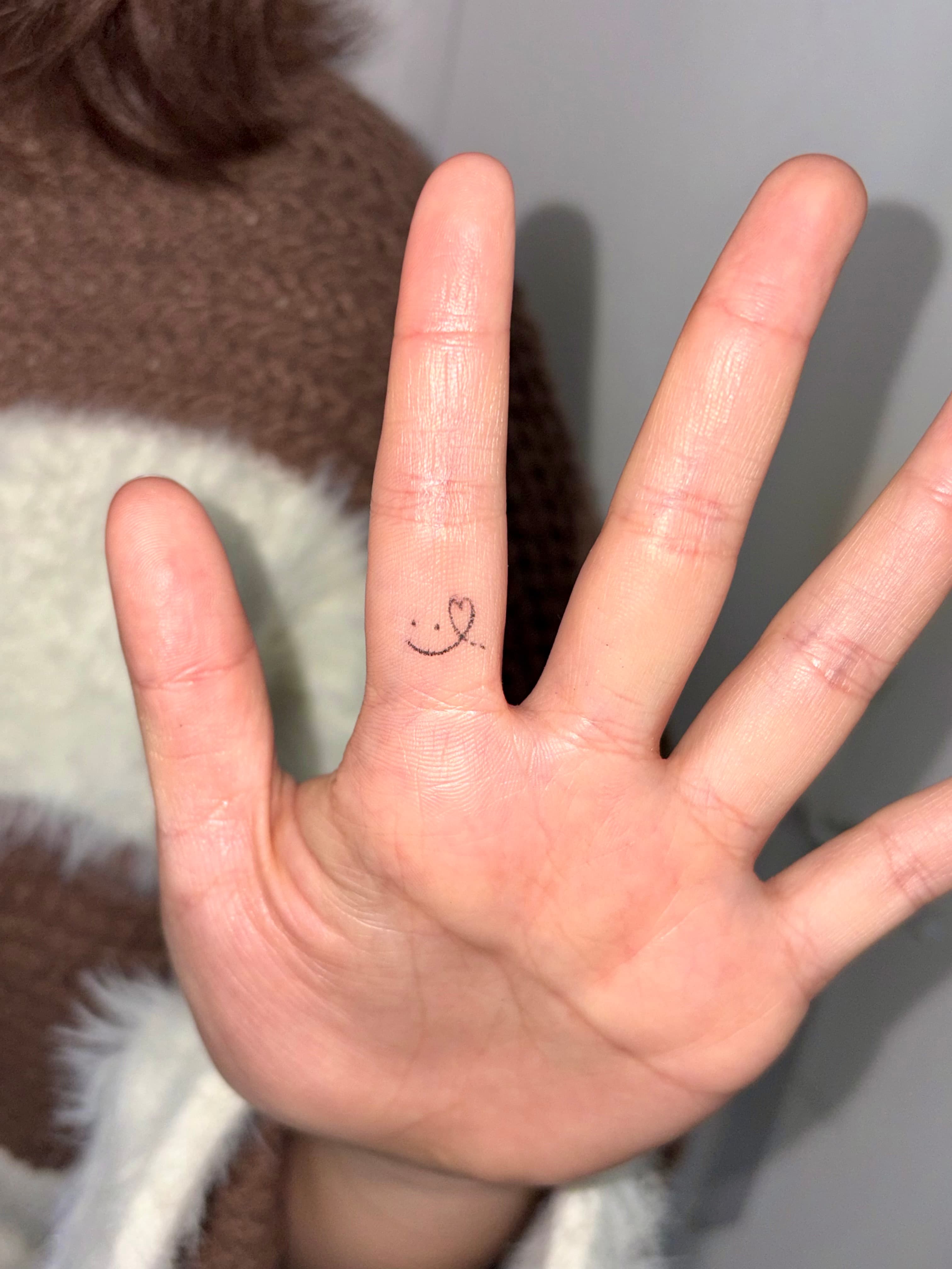 ๐ค์๊ฐ๋ฝ ์ค๋ง์ผ ํํฌ๐ค