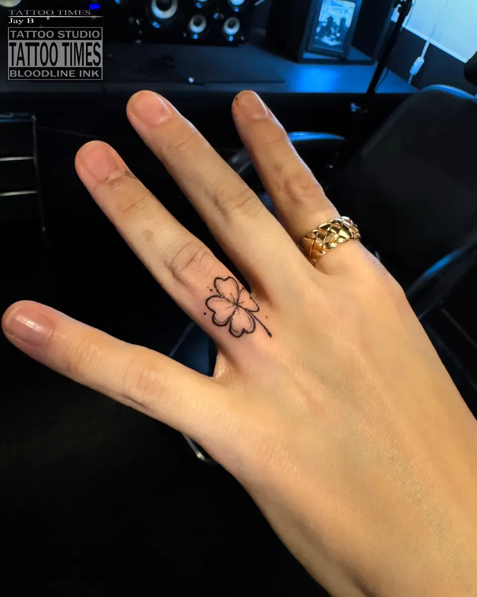 손가락 - 타투타임스 - 1