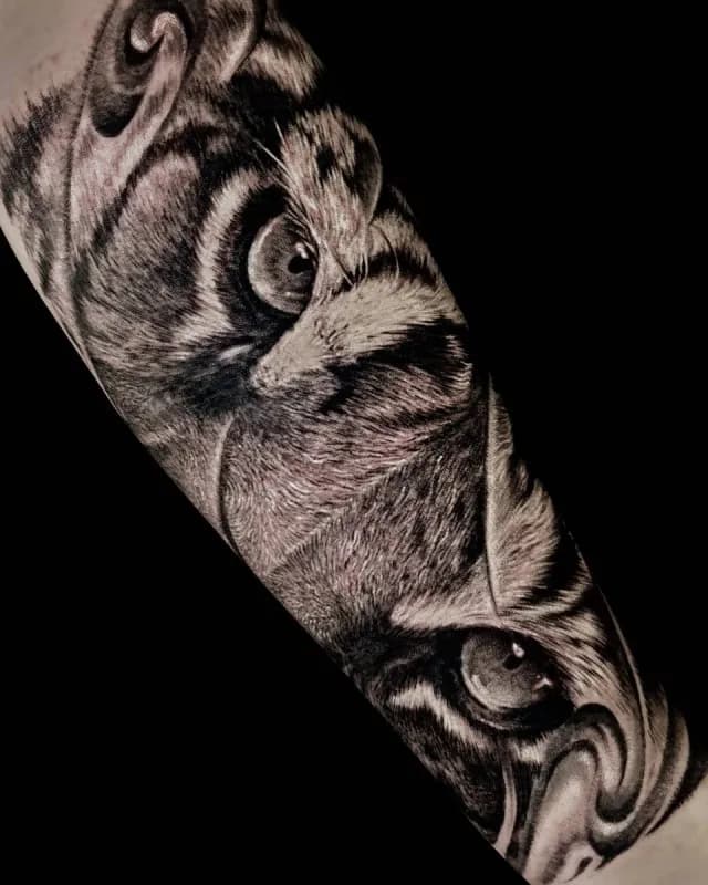 ํธ๋์ด ๋ ํ๋ฐ