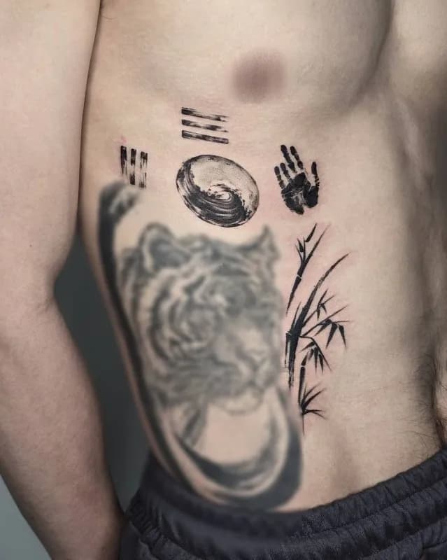 태극기 먹 타투 - 1