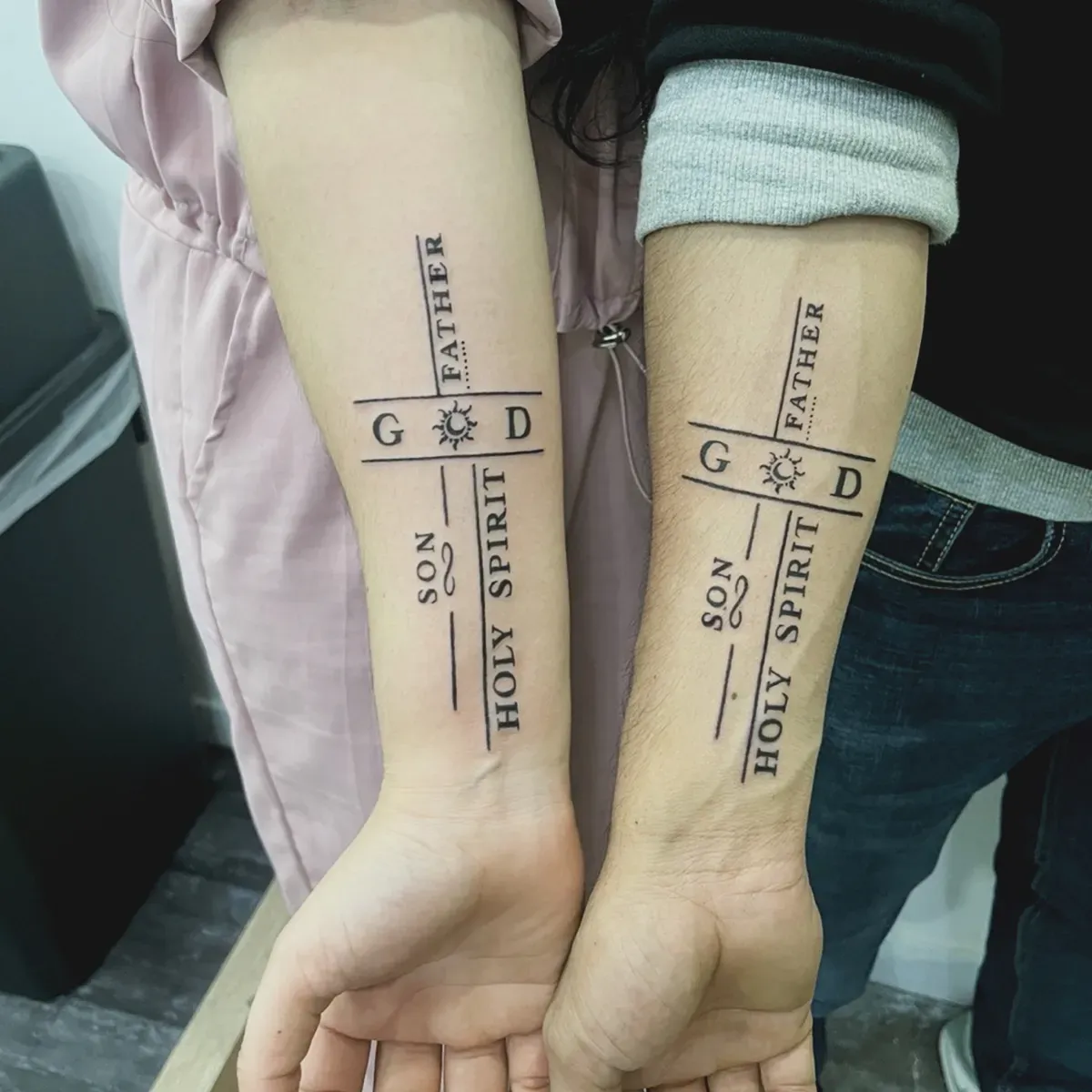 십자가 레터링타투 - 1