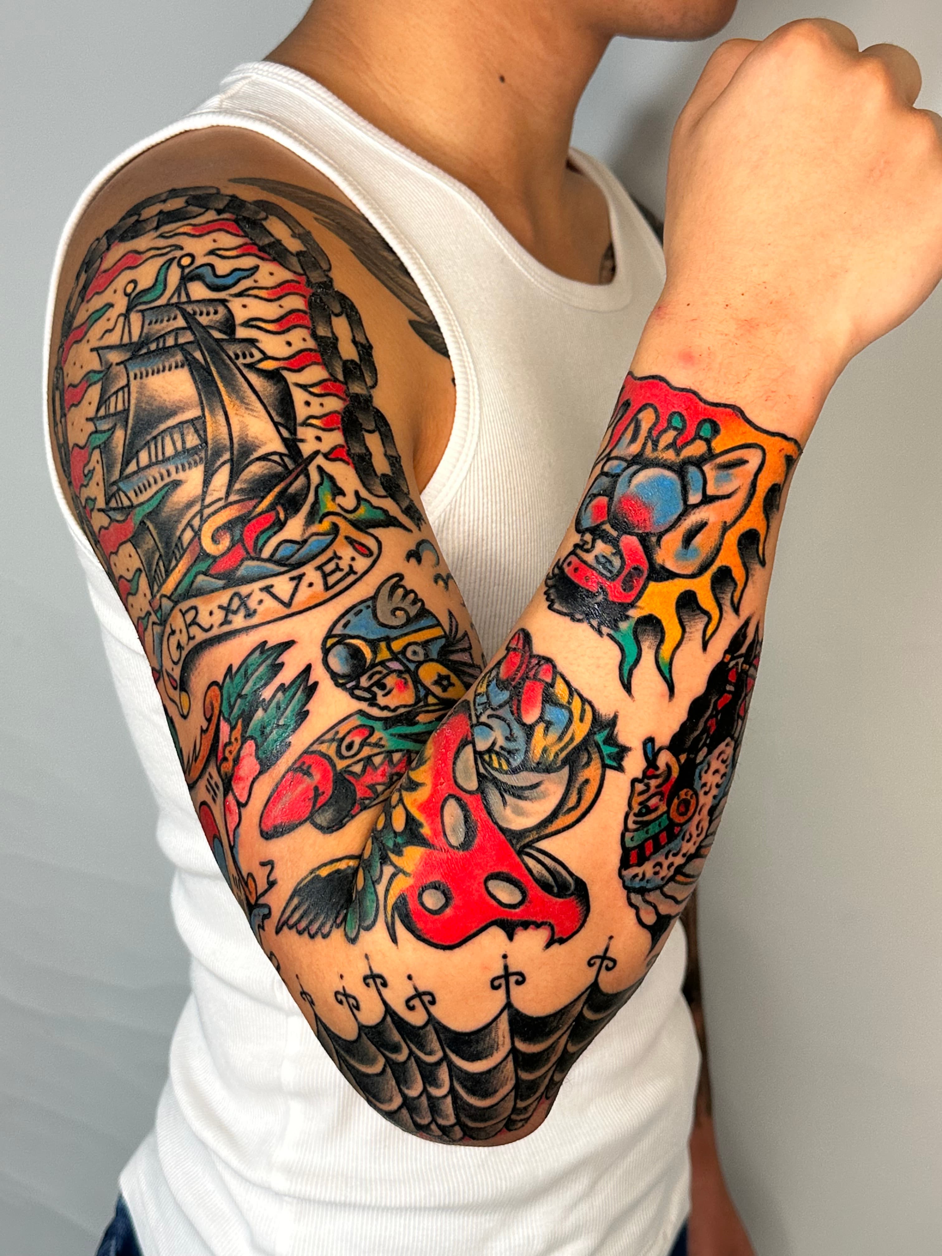 여러가지 그림 긴팔타투