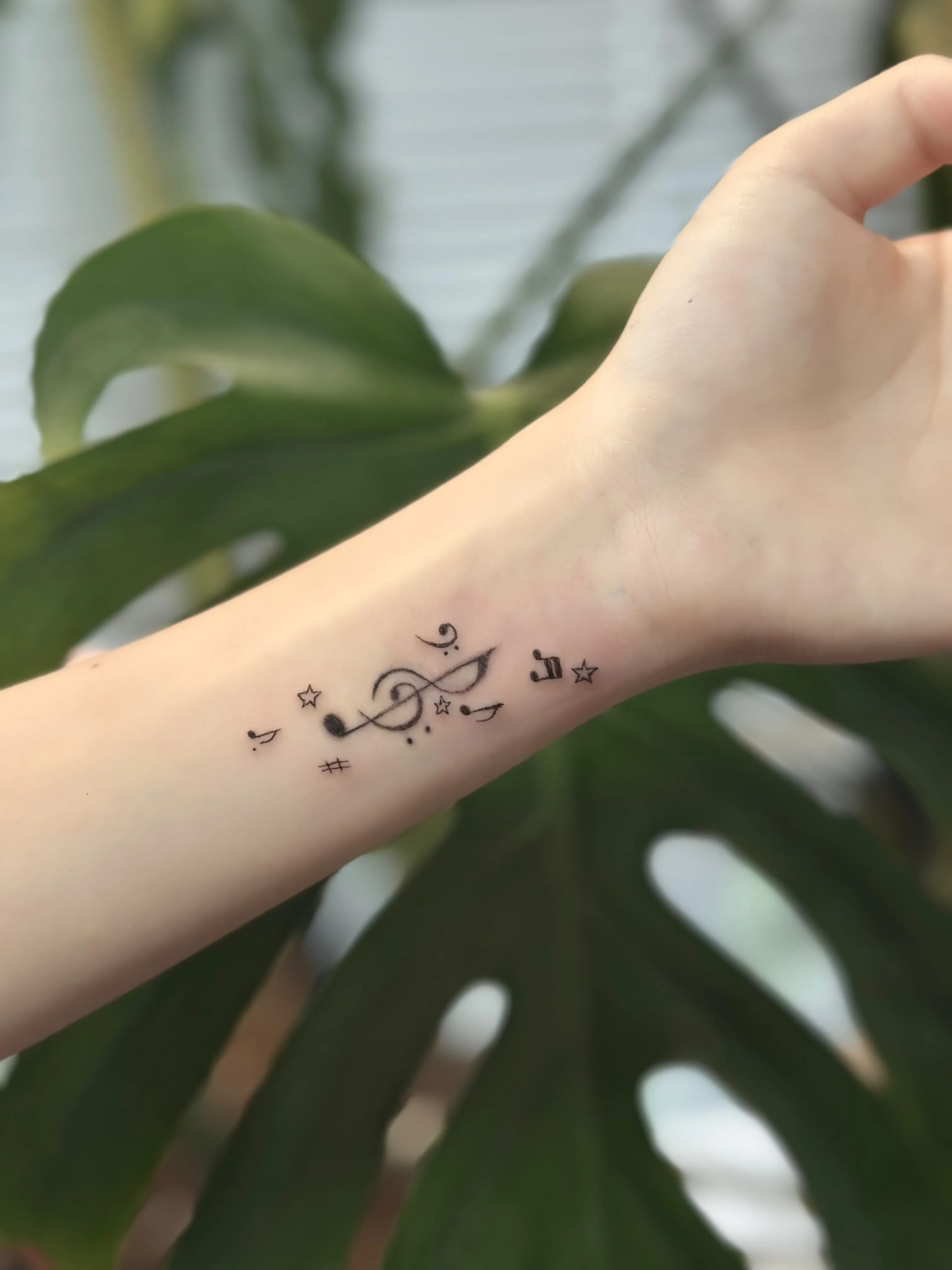 ๋ณธ์ธ์ ์ ๊ณต์ ์ํ๋ก ํํ - 1