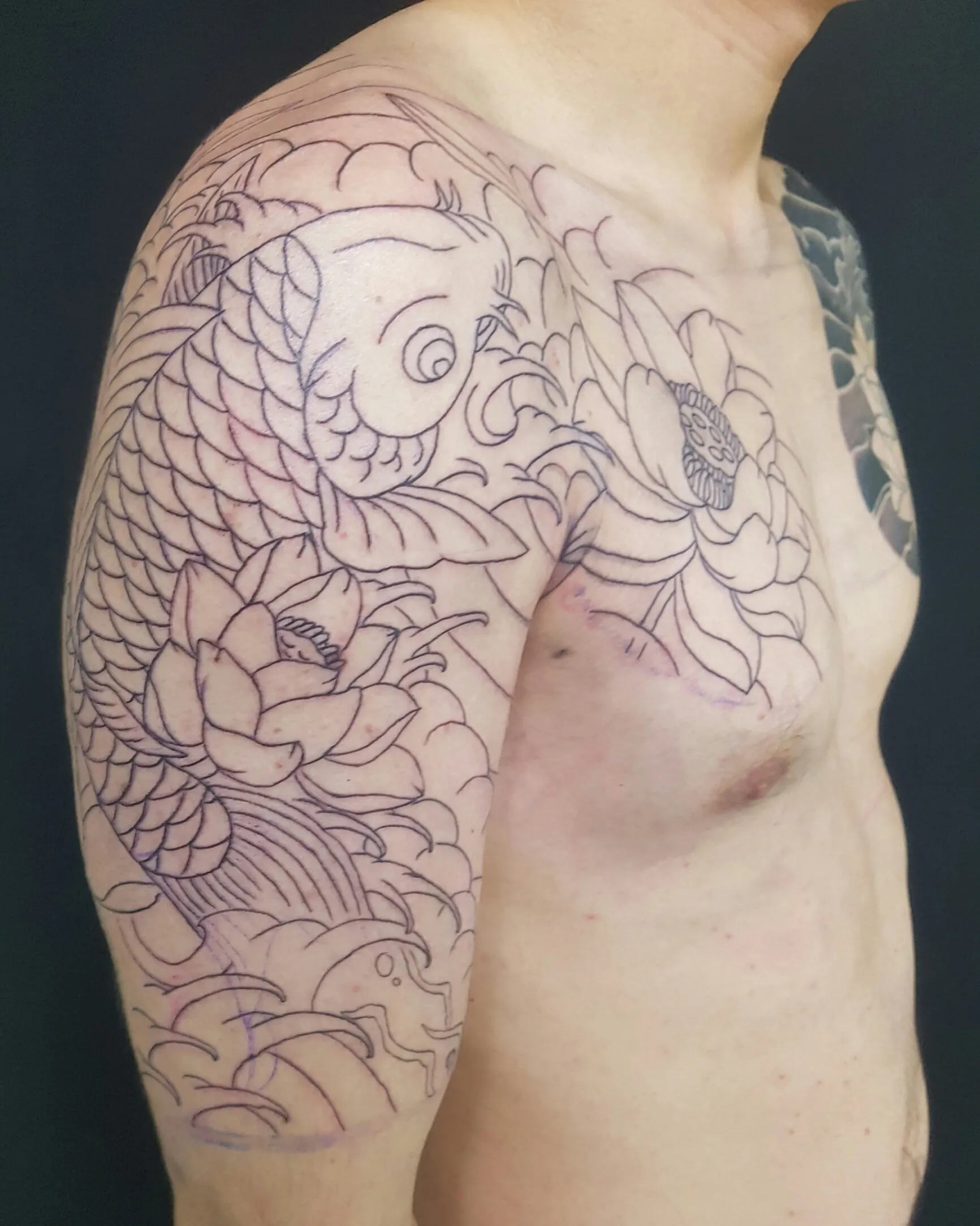 가슴반팔 라인작업