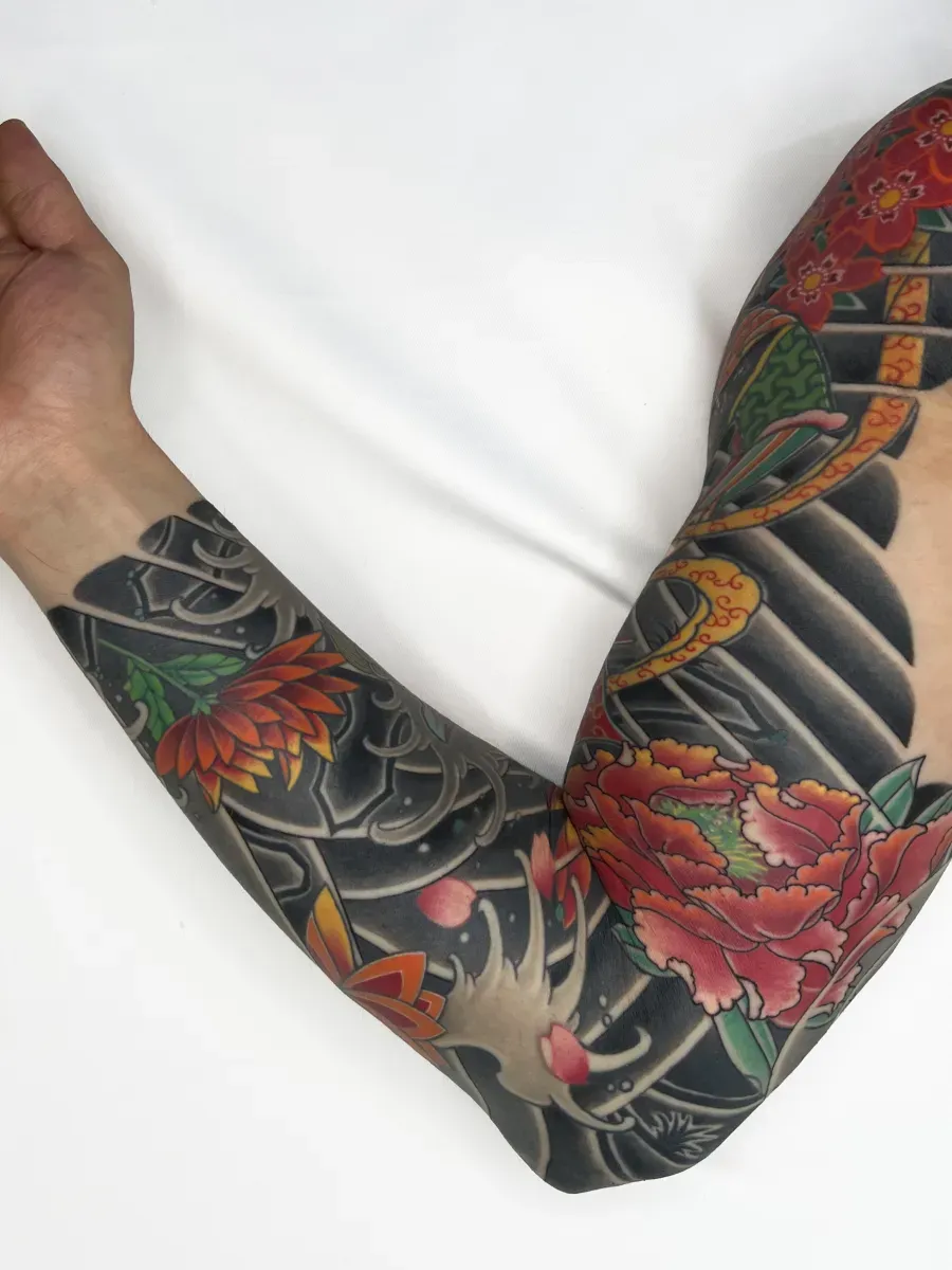 이레즈미타투 긴팔타투 발색 부천타투 제로타투